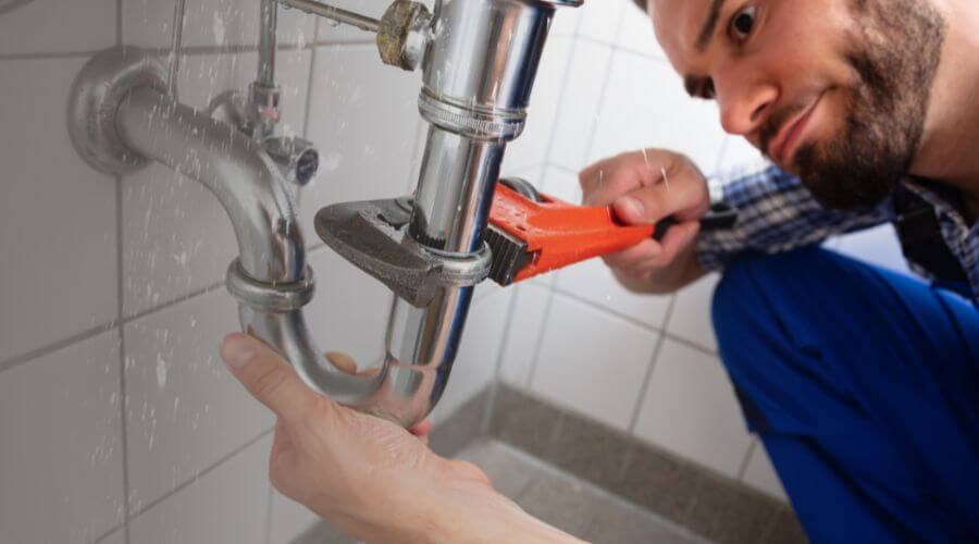 Local expert plumbing services in Chester Heights, PA